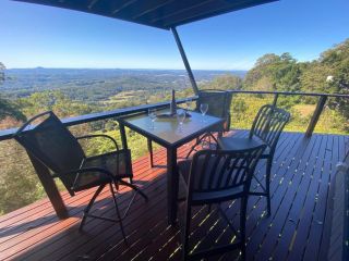 ITâ€™S ALL ABOUT THE VIEWS Apartment, Montville - 2