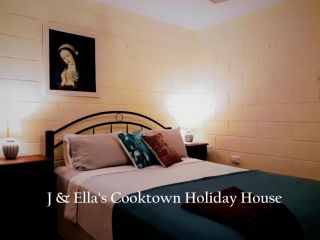 J and Ella's Cooktown Holiday House Guest house, Cooktown - 2