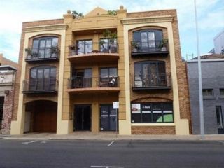 West End District Apartments Apartment, Fremantle - 5