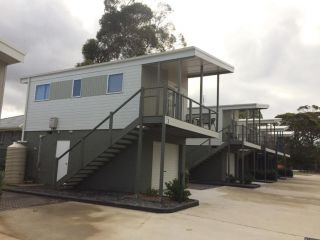 Jervis Bay Holiday Cabins Hotel, Sussex inlet - 1