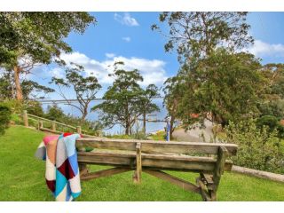Jetty Road Retreat Apartment, Victoria - 5