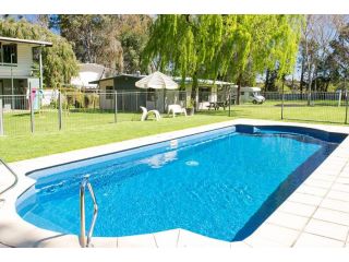 Kalganyi Holiday Park Campsite, Mount Gambier - 2