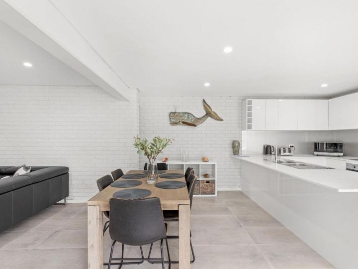 Kanangra Avenue 27A Corlette Apartment, Corlette - imaginea 8