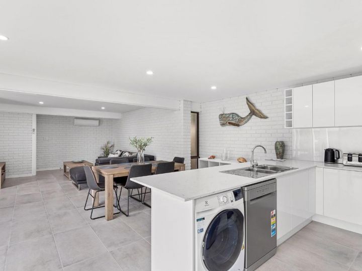 Kanangra Avenue 27A Corlette Apartment, Corlette - imaginea 7