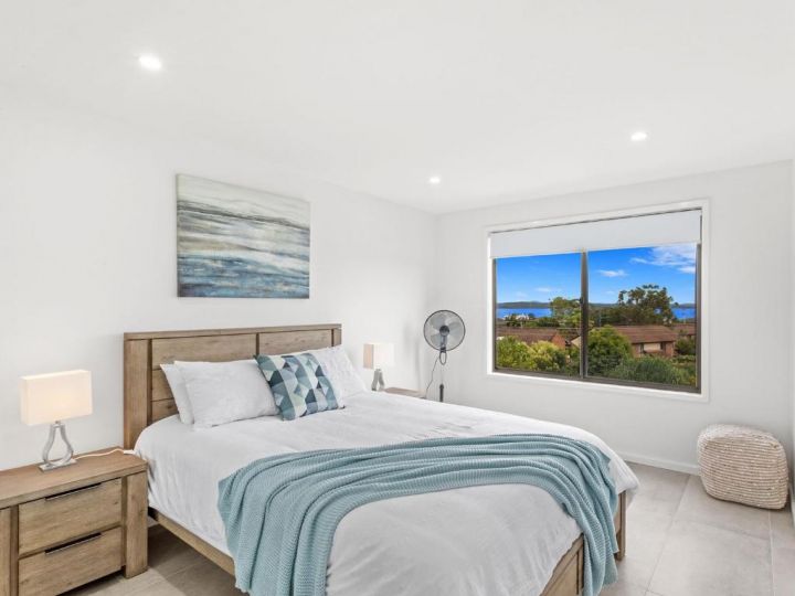 Kanangra Avenue 27A Corlette Apartment, Corlette - imaginea 13