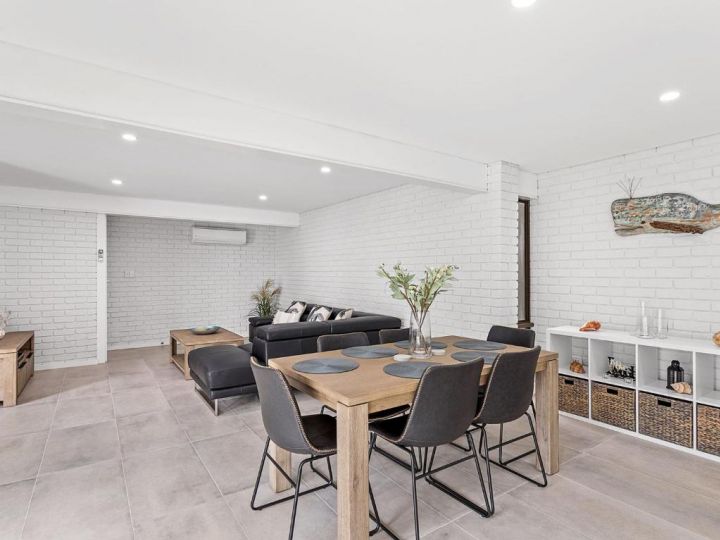 Kanangra Avenue 27A Corlette Apartment, Corlette - imaginea 12