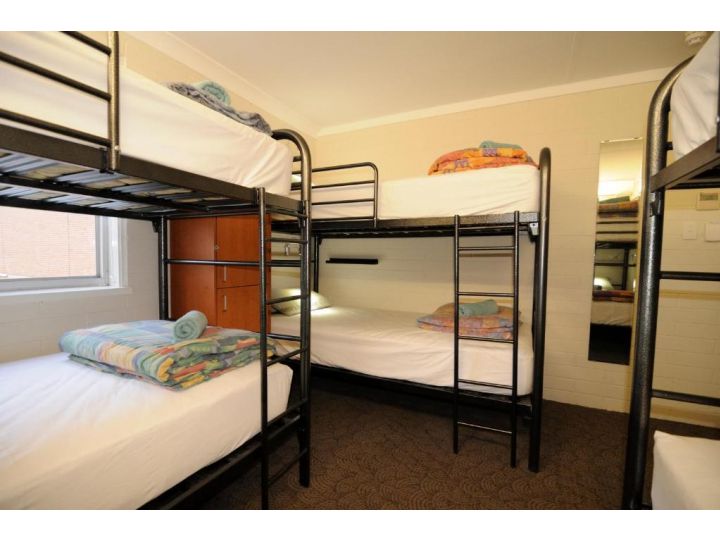 Kangaroo Inn Hostel, Perth - imaginea 19