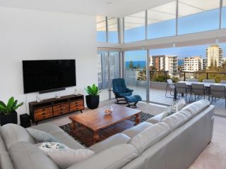 Karmasea 43 by G1 Holidays Apartment, Alexandra Headland - 3