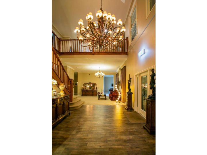 Kerami Manor & Day Spa Bed and breakfast, Marysville - imaginea 12
