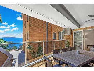 Kiah 14 53 Victoria Parade fantastic unit with waterviews WiFi and Air conditioning Guest house, Nelson Bay - 1