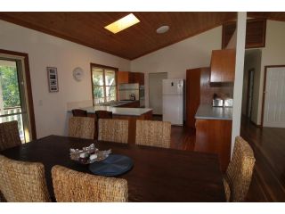 Kiarabilli Guest house, Moreton Island - 3