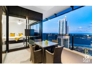 KIDS STAY FREE in OCEAN View 1 Bedroom SPA Apartment at Circle on Cavill - Q STAY Apartment, Gold Coast - 2