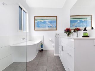 Killead On East Guest house, Port Fairy - 1