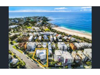 Kings Beach Retreat Apartment, Caloundra - 2