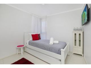 Kings Edge Holiday Apartments Apartment, Caloundra - 4