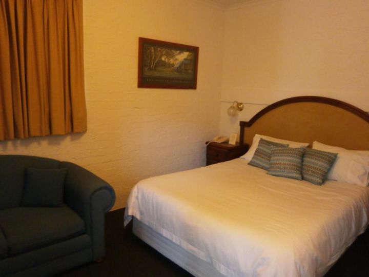 Kinross Inn Hotel, Cooma - imaginea 17
