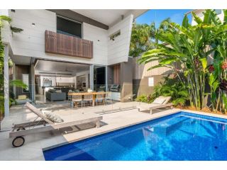A PERFECT STAY - KoKo's Beach Houses 1 Guest house, Byron Bay - 2