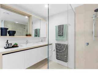 Koko Broadbeach Apartment, Gold Coast - 5