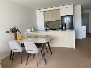 Koko luxury apartment on Broadbeach Apartment, Gold Coast - 5