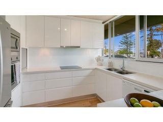 Kooringal Unit 1 Apartment, Gold Coast - 1