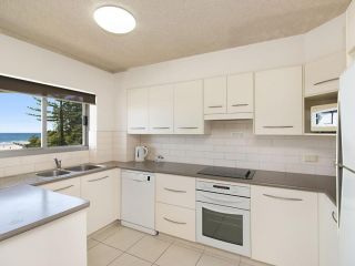 Kooringal Unit 10 - Straight across the road from Twin Towns Services Club Apartment, Gold Coast - 5