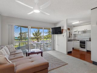 Kooringal Unit 4 Apartment, Gold Coast - 1