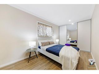 KOZYGURU Arncliffe 3 BED Begonia Cottage With FREE Parking Guest house, Sydney - 4