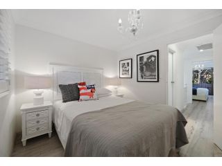 KOZYGURU AUBURN DESIGNED HOME 2 BED WITH FREE PARKING NAU017 Apartment, Sydney - 4