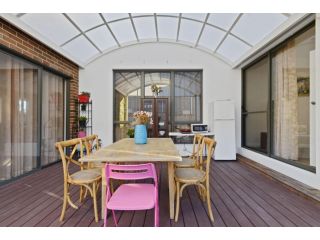 KOZYGURU Belrose Modern Designer 2 Bed FREE Parking NBE007 Apartment, New South Wales - 2