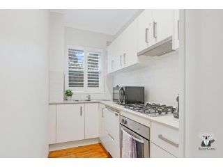 KOZYGURU Centennial Park Tranquil Stylish 2 Bedroom APT NCP005 Apartment, Sydney - 5