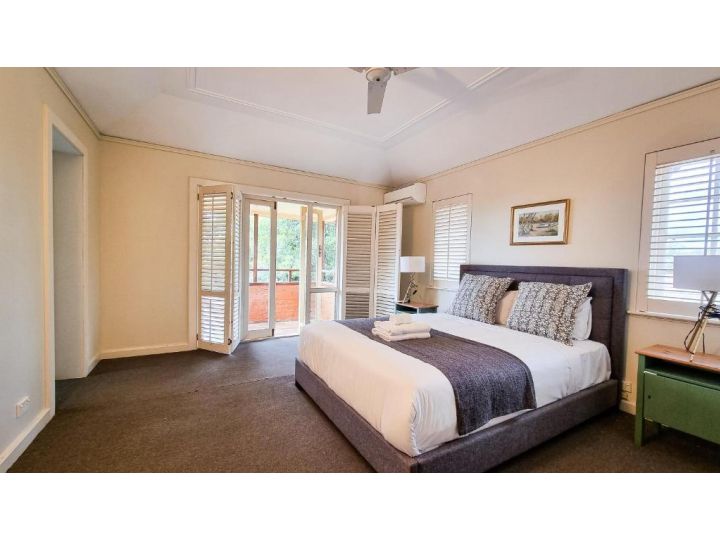 KOZYGURU St Lucia Warm and Cozy 4 Room House Free Parking QSL340 Guest house, Brisbane - imaginea 6
