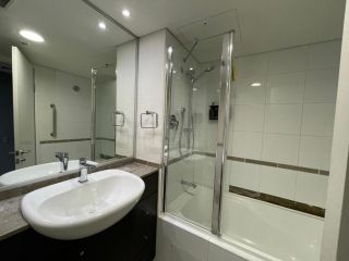 KozyGuru / Sydney Cbd 2 Beds Studio / Free wi-fi Apartment, Sydney - 5