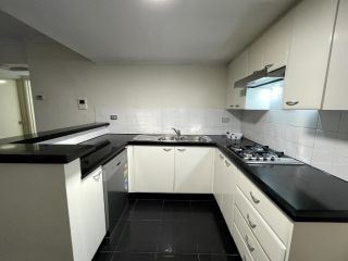 KOZYGURU Sydney CBD Best Location 1 Bed APT NHA317-502A Apartment, Sydney - 5