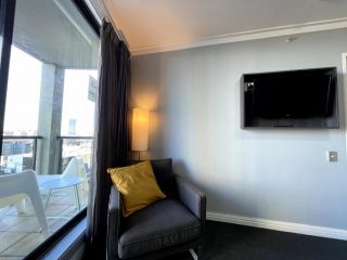 KOZYGURU SYDNEY CBD Family Friendly 3Bed APT NHA653-1702 Apartment, Sydney - 3