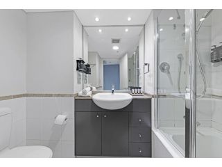 KOZYGURU Sydney CBD Freshly 1 Bed Studio NHA653-310 Apartment, Sydney - 3