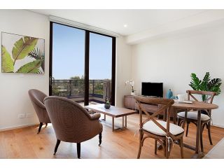 KULA Crows Nest Apartment, Sydney - 4