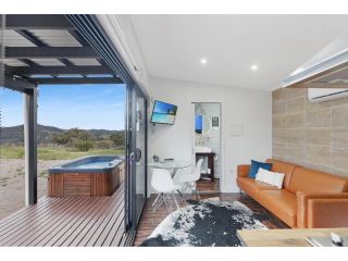 Kundalini Lodge Hotel, New South Wales - 3