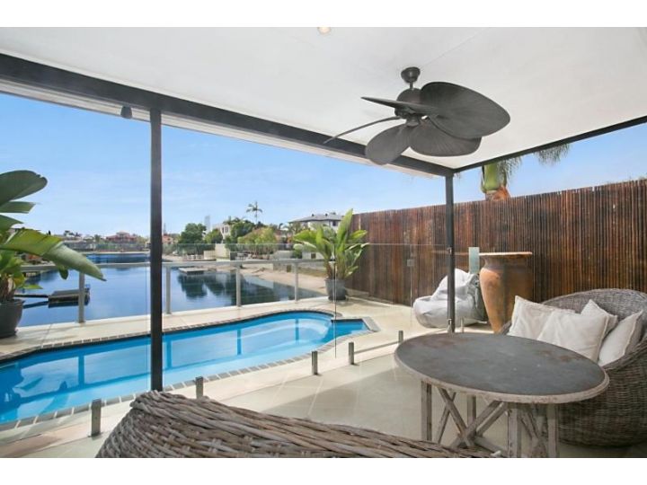A PERFECT STAY - La Casetta Villa, Gold Coast - imaginea 3