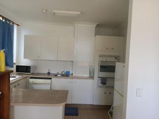 La Promenade Apartment, Gold Coast - 1