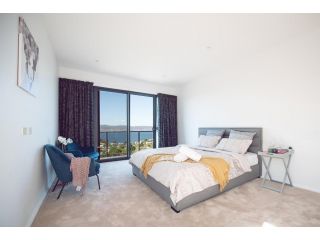 Nature & Relax House, Panoramic sea view, Free parking40 Guest house, Hobart - 1