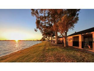 Lake Boga Caravan Park Campsite, Victoria - 2