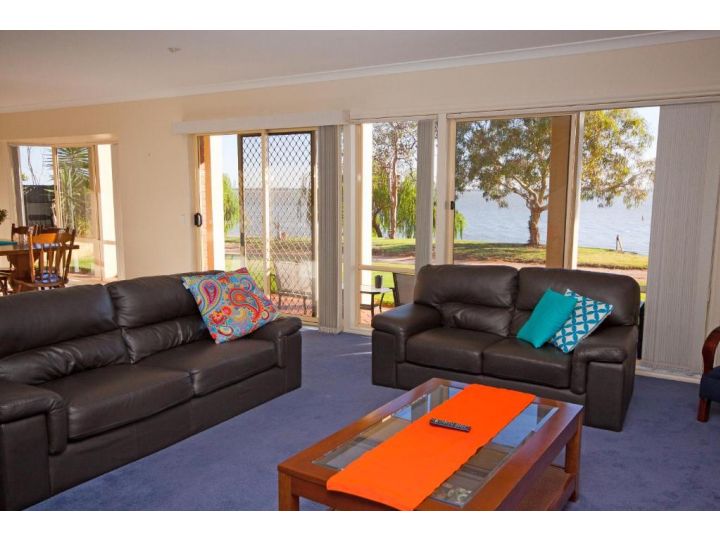 Lake Boga Waterfront Holiday House Guest house, Swan Hill - imaginea 3