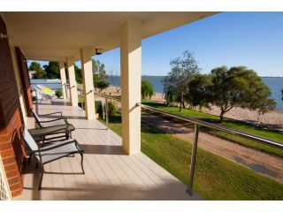 Lake Boga Waterfront Holiday House Guest house, Swan Hill - 1