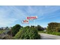 Lake Bolac Motel Hotel, Victoria - thumb 7