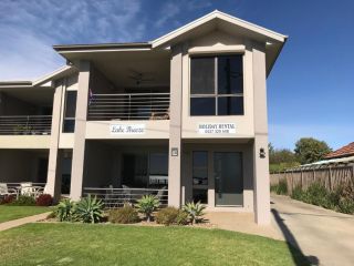 Lake Breeze Apartment, Yarrawonga - 1