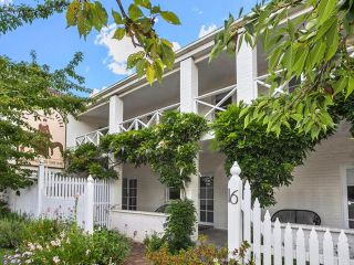 Lake Daylesford Apartment 3 Guest house, Daylesford - 1