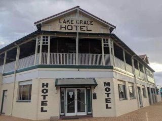 Lake Grace Hotel Hotel, Victoria - 2