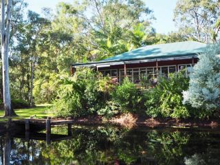 Lake Weyba Cottages Noosa Bed and breakfast, Peregian Beach - 2