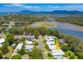 Lakehouse10 - private lake access, beach, shops Guest house, Lake Cathie - thumb 3