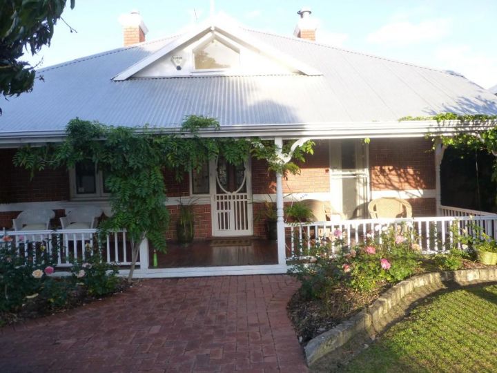 Lakeside Bed & Breakfast Bed and breakfast, Perth - imaginea 3